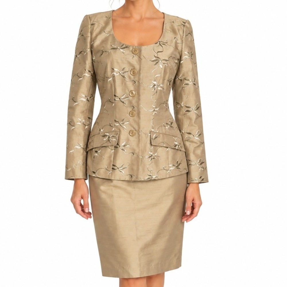 Noviello Bloom Vintage Two Piece Skirt Suit Lt. Green 100% Silk Embroidered SZ 6
